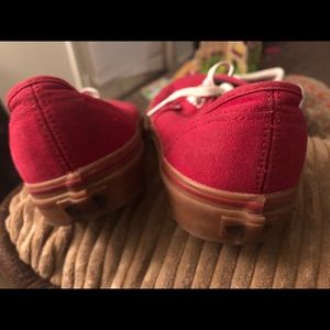 Vans 9.5 slightly warn